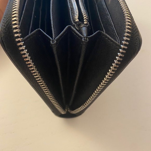 Pinko Wallet - Picture 2 of 6